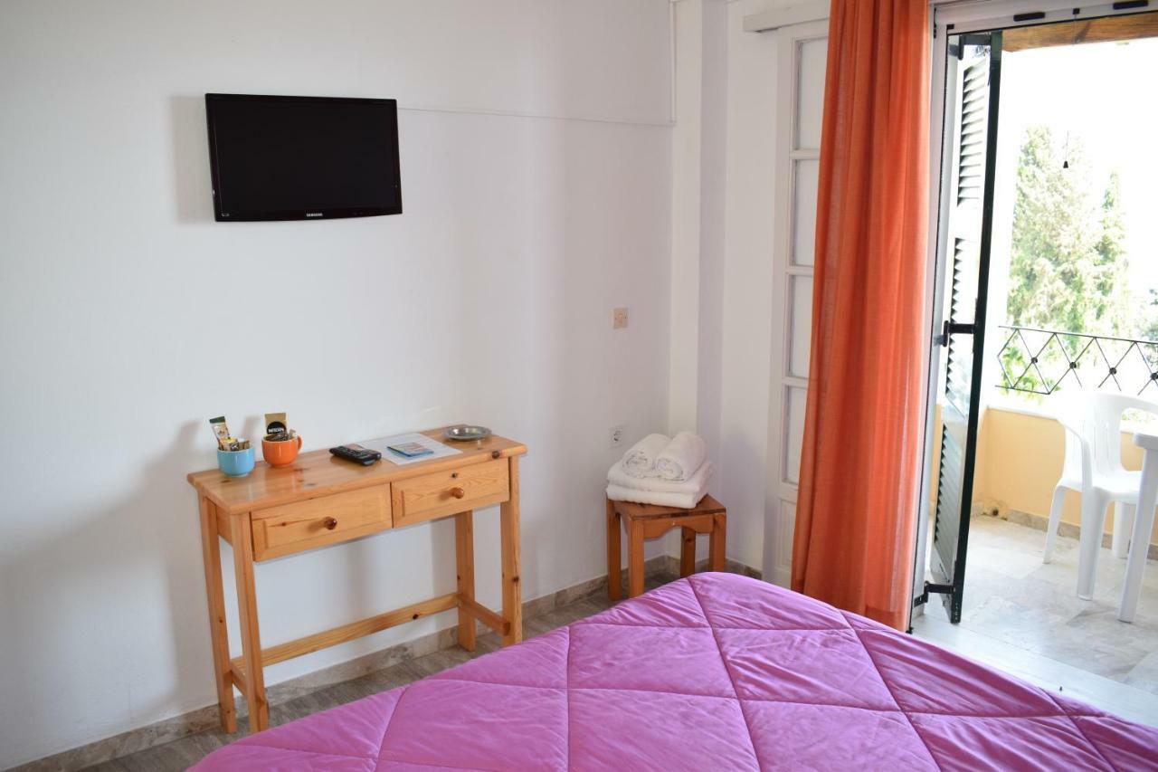 Rising Sun Apartments & Studios Benitses  Luaran gambar